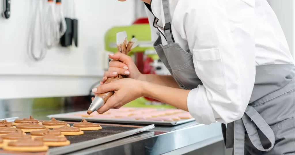 TALLER DE REPOSTERÍA EN GAVA